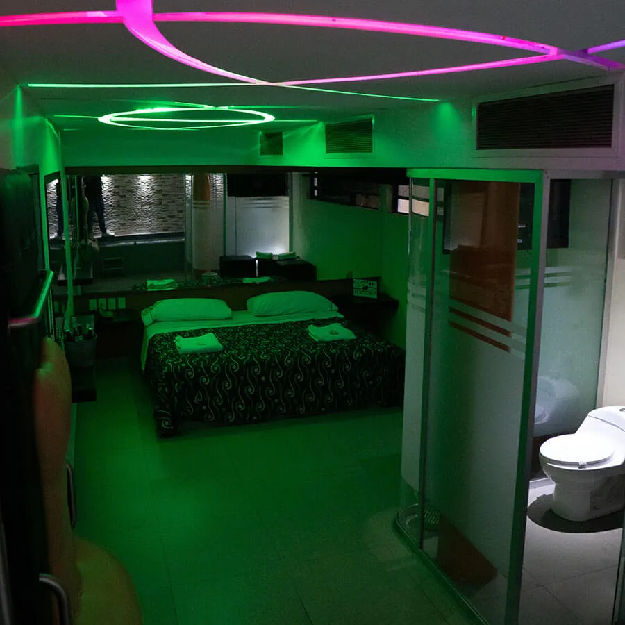 Jacuzzi | Hotel Rocinante