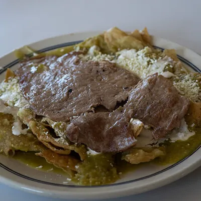 Alimentos y bebidas
